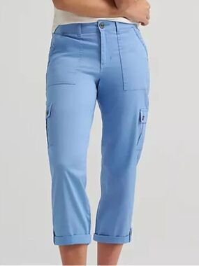 HUE  ULTRA LUX COMFORT WITH FLEX-TO-GO CARGO CAPRI, Halogen, size 18M, NWT